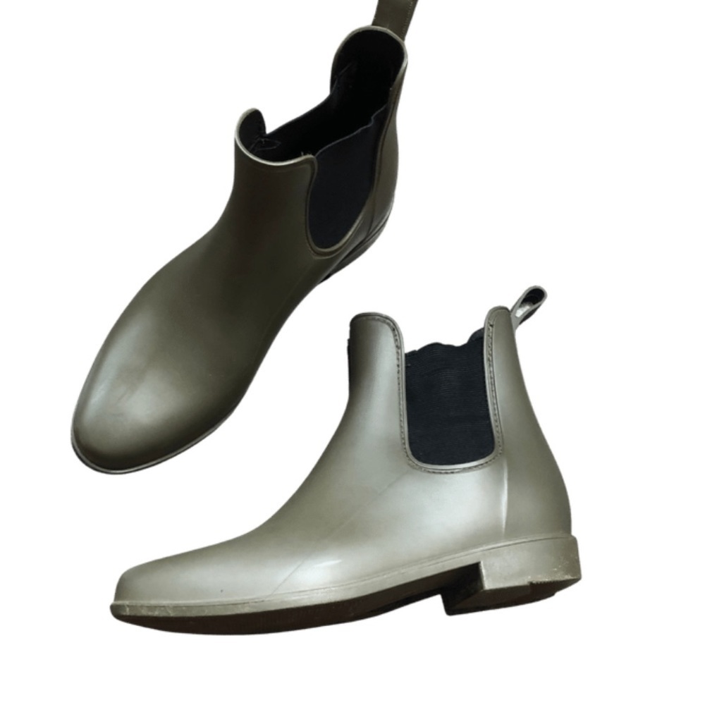 Target Womens Chelsea Ankle Rain Boots Rubber‎ Slip On Waterproof Olive Green